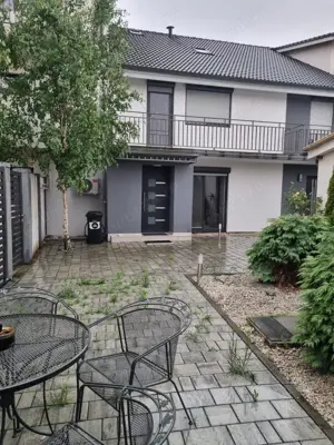 Apartament P+M  3 camere