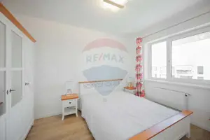 Apartament cu 3 camere de vânzare – Prima Universității, Oradea