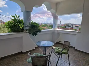 Apartament cu 3 camere de închiriat - Zona Dealuri Oradea - imagine 3 Apartament cu 3 camere de închiriat - Zona Dealuri Oradea - imagine 3