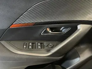 Peugeot 2008 - imagine 19