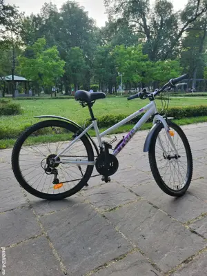 Bicicleta Btwin rockride 300