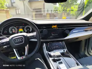 Vând Audi Q8 55tfsi 394 cp -plug in hybrid, 2024, pachet S - imagine 4 Vând Audi Q8 55tfsi 394 cp -plug in hybrid, 2024, pachet S - imagine 4