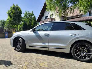 Vând Audi Q8 55tfsi 394 cp -plug in hybrid, 2024, pachet S - imagine 2 Vând Audi Q8 55tfsi 394 cp -plug in hybrid, 2024, pachet S - imagine 2