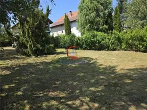 Cabana cu 2 dormitoare la Lacul Surduc – P+M, teren 445 mp, 2 terase, zon? verde superb?. - imagine 6