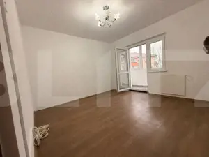  Apartament spațios cu 4 camere, 2 băi și cămară, zona Lipovei - imagine 3