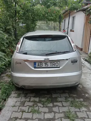 Ford  Focus  An 2001 - imagine 3