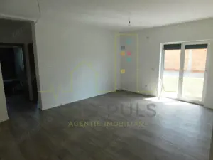 Bloc nou. Decomandat. Loc de parcare si TVA incluse in pret.