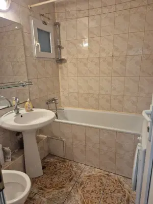  Chisinău (Socului) vanzare 3 camere, decomandate, 6 10, cf 1, stradală, acte la zi. PREȚ: 130.000 e - imagine 9