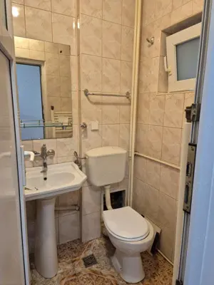  Chisinău (Socului) vanzare 3 camere, decomandate, 6 10, cf 1, stradală, acte la zi. PREȚ: 130.000 e - imagine 6