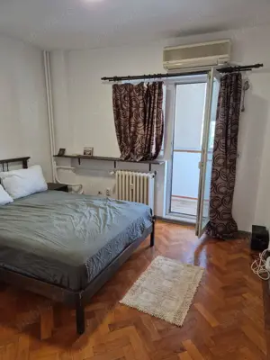  Chisinău (Socului) vanzare 3 camere, decomandate, 6 10, cf 1, stradală, acte la zi. PREȚ: 130.000 e - imagine 2