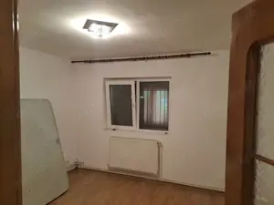 Apartament cu 2 camere , centru Barlad - imagine 2