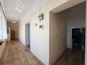 Casa solida in inima orasului Salonta - IMOBIHOR  - imagine 8