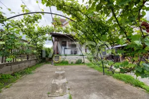 Casa de vanzare cu 4 dormitoare 2 bai si pivinita in Selimbar - imagine 18