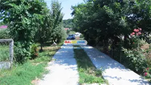 Curtesti, Botosani , Teren generos cu casa si anexa! - imagine 10