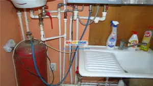 Curtesti, Botosani , Teren generos cu casa si anexa! - imagine 14