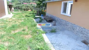 Curtesti, Botosani , Teren generos cu casa si anexa! - imagine 8