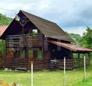 Casa de vacanță în Valea Inzelului – TRANSAPUSEANA, 459 mp totali.
