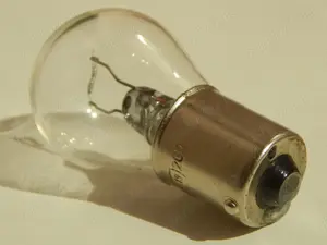 Bec cu filament SELUM 12V 21W E19 2G2 - imagine 2