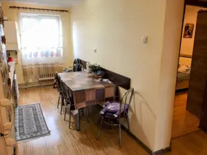 Apartament 62 mp decomandat, mobilat, constructie caramida - imagine 4