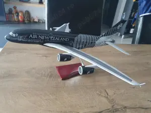 Macheta uriașă de avion Air New Zealand | Perfect pt cadou