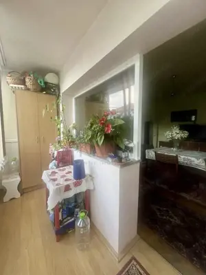 COMPLEXUL STUDENTESC - 3 CAMERE - 2 BAI - ETAJ 3 - Centrala proprie - imagine 3