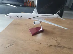Macheta uriașă de avion Pakistan International - PIA | Decoratie