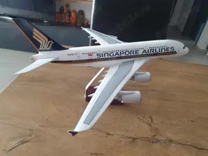 Macheta uriașă de avion Singapore Airlines | Perfect pt cadou