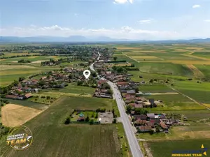 FILM! 2.700mp teren cu casa personalizabila, pomi fructiferi,langa Sfantu Gheorghe: Santionlunca