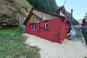 Casa renovata cu acces usor, langa padure - imagine 3