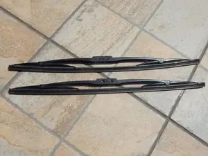 Set lamele stergator 47cm nefolosite compatibile cu Dacia Daewoo - imagine 5