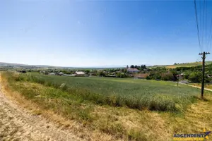 FILM!  1.400 mp, teren intravilan, in Maierus, Brasov - imagine 2