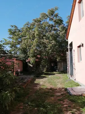 Proprietar vand casa