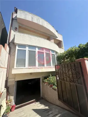 Casa la Cativa Pasi de Mare in Faleza Nord - Ideala Pentru Familii sau Investitori