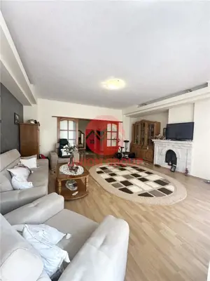 Casa la Cativa Pasi de Mare in Faleza Nord - Ideala Pentru Familii sau Investitori - imagine 3