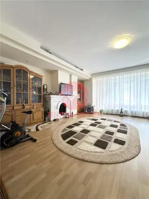 Casa la Cativa Pasi de Mare in Faleza Nord - Ideala Pentru Familii sau Investitori - imagine 9