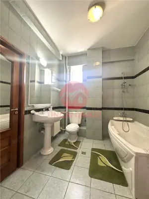 Casa la Cativa Pasi de Mare in Faleza Nord - Ideala Pentru Familii sau Investitori - imagine 20