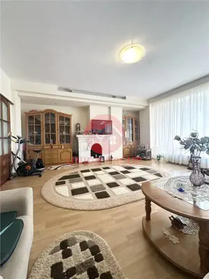 Casa la Cativa Pasi de Mare in Faleza Nord - Ideala Pentru Familii sau Investitori - imagine 13