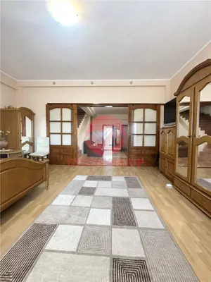 Casa la Cativa Pasi de Mare in Faleza Nord - Ideala Pentru Familii sau Investitori - imagine 16