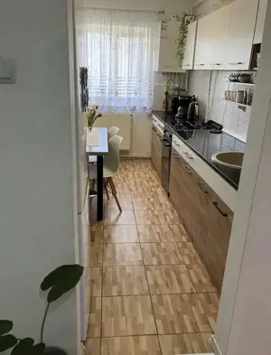 Apartament 3 camere, decomandate, zona Craiter. - imagine 5