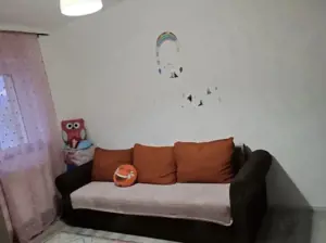 Apartament 3 camere, decomandate, zona Craiter. - imagine 3