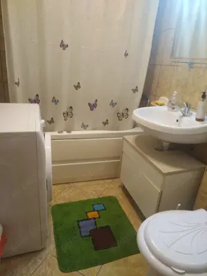 Un apartament cu liniște și lumină de închiriat în Obcini, Suceava - imagine 3