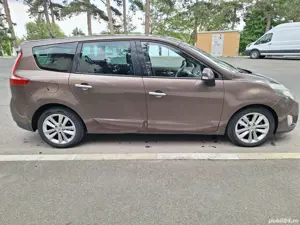 Vând Renault Grand Scenic 1.5 dci 110cp cutie de viteze automata - imagine 2