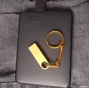 Memory Stick USB Auriu 128 Gb Elegant Practic