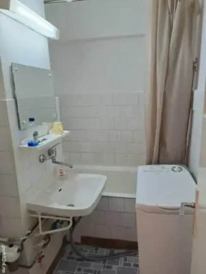 Aproape de complexul studentesc-Cu centrala -garsoniera et.1 - imagine 7