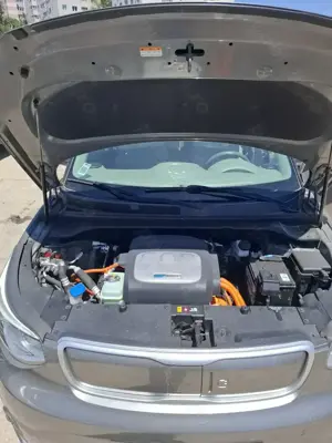 Kia soul ev full electrica automata 2018 piele trapa panoramica luxury plus incarcare rapida chademo - imagine 6 Kia soul ev full electrica automata 2018 piele trapa panoramica luxury plus incarcare rapida chademo - imagine 6