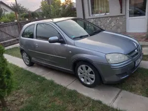 Opel corsa c 1.o 12v