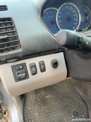 Mitsubishi L200 - imagine 5