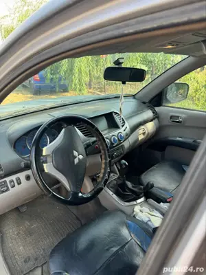 Mitsubishi L200 - imagine 4