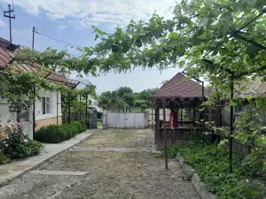 Casă de vanzare - imagine 3