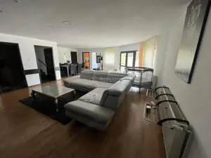 Caransebes, Casa la Cheie P+E+M, Zona ACR - imagine 5